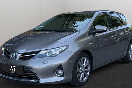 Toyota Auris 156.510 km 9.990 &euro; Frankfurt am Main 65933