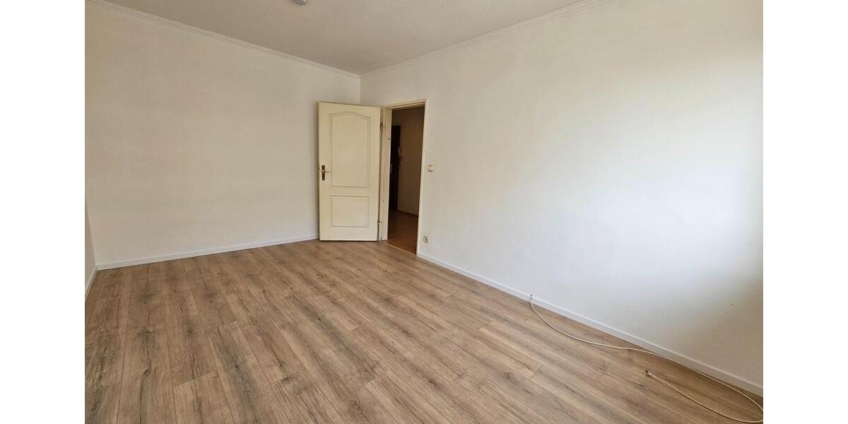 Etagenwohnung Frankfurt am Main Bornheim - 2 Zimmer, 55 m&sup2;, 900&euro; | Angebot:25420671