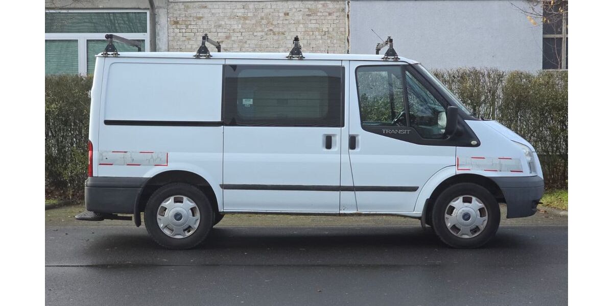 Ford Transit 88.347 km 9.899 &euro; Frankfurt a.M. 60311