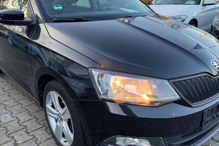 Skoda Fabia 207.400 km 5.600 &euro; Frankfurt am Main 60528