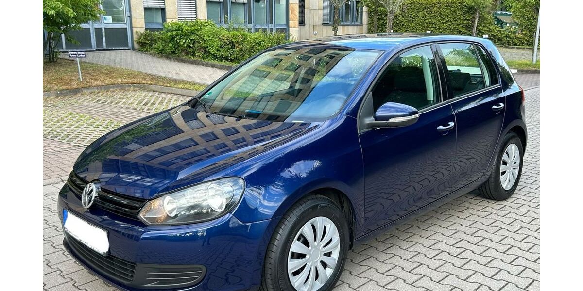 VW Golf 195.000 km 3.850 &euro; Erzhausen 64390