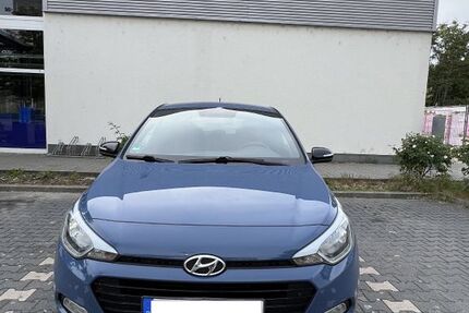 Hyundai i20 119.000 km 7.400 &euro; Frankfurt am Main 65929