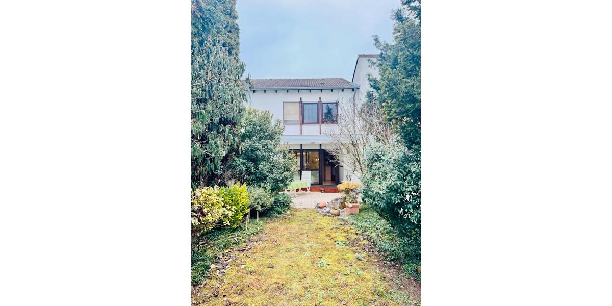 Reihenhaus Frankfurt am Main Mitte-West - 5.5 Zimmer, 112 m&sup2;, 739.000&euro; | Angebot:25101991