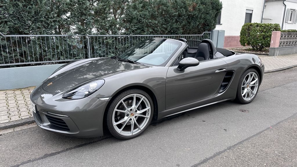 Porsche Boxster 6.775 km 77.718 € Egelsbach 63329