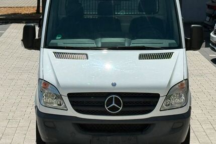Mercedes-Benz Sprinter 218.000 km 5.900 &euro; Offenbach am Main 63069