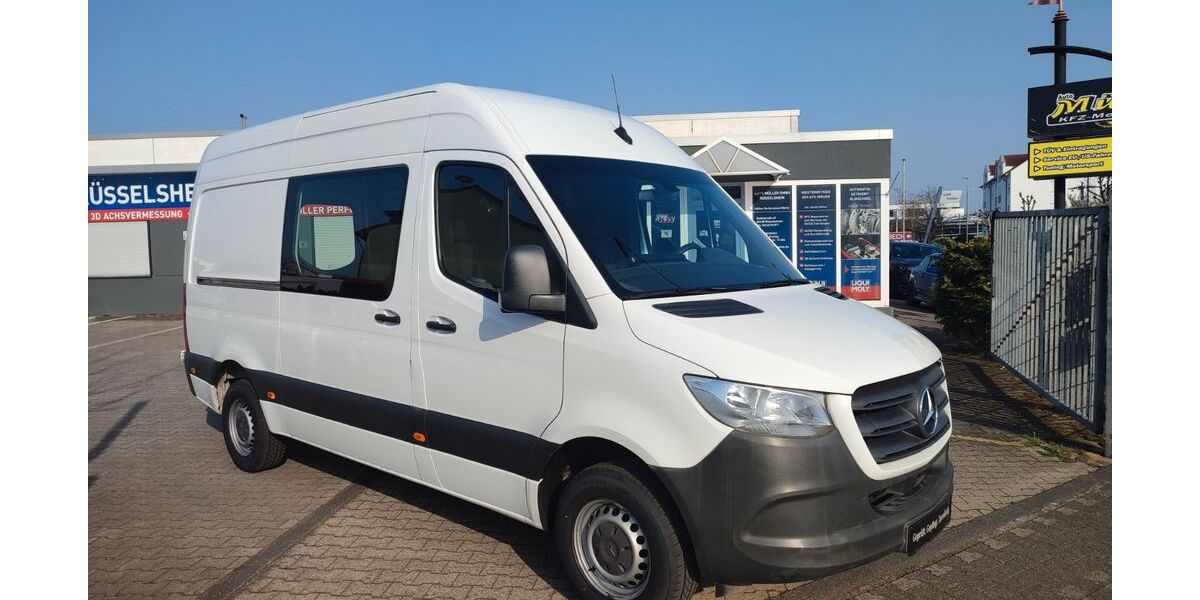 Mercedes-Benz Sprinter 334.600 km 17.400 &euro; Rüsselsheim 65428