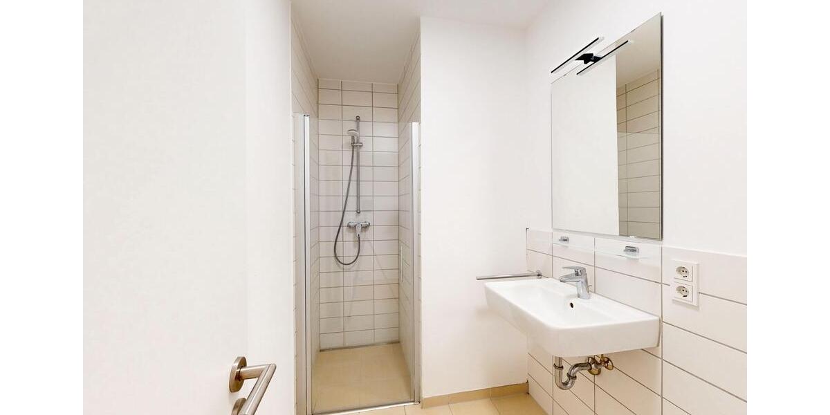 Etagenwohnung Frankfurt am Main Niederrad - 4 Zimmer, 111 m&sup2;, 1.865&euro; | Angebot:26380842