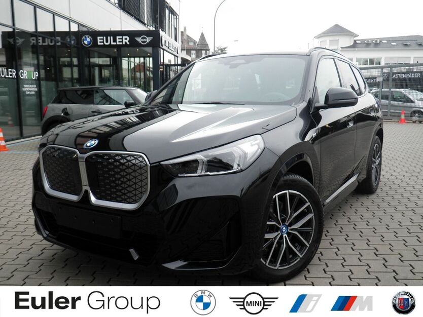 BMW iX1 1.101 km 53.799 € Frankfurt am Main 60435