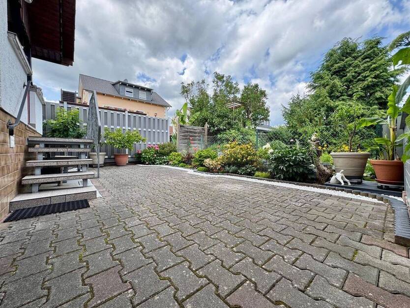 Solides, teils modernisiertes Zweifamilienhaus in gesuchter, ruhiger Lage von Münster