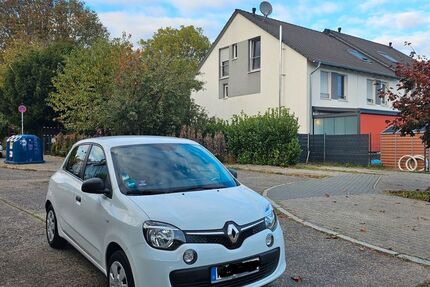 Renault Twingo 104.928 km 4.700 &euro; Frankfurt am Main 60437