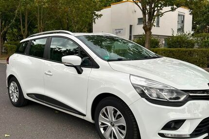 Renault Clio 156.000 km 6.500 &euro; Frankfurt am Main 60385