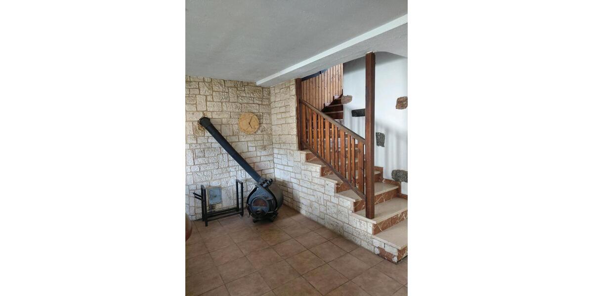Einfamilienhaus Lautertal (Odenwald) - 6 Zimmer, 130 m&sup2;, 195.000&euro; | Angebot:26256009