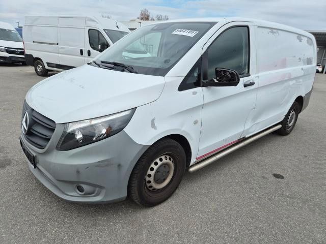 Mercedes-Benz Vito 109.000 km 12.990 &euro; Frankfurt am Main 65933