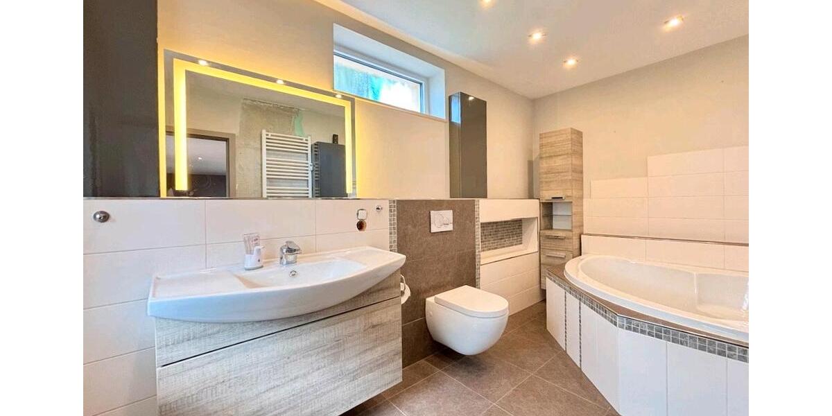 Mehrfamilienhaus, Wohnhaus Rodgau - 5 Zimmer, 165 m&sup2;, 620.000&euro; | Angebot:25641670