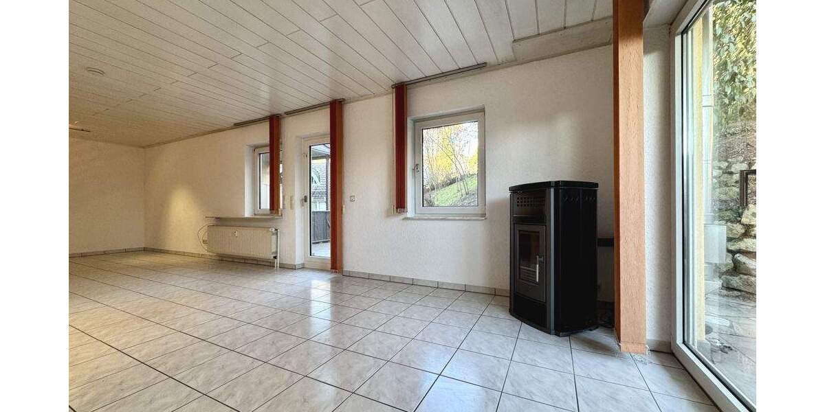 +++ Großzügige 2-Zimmer-Terrassen-Wohnung in Lorsch +++ 2 zimmer