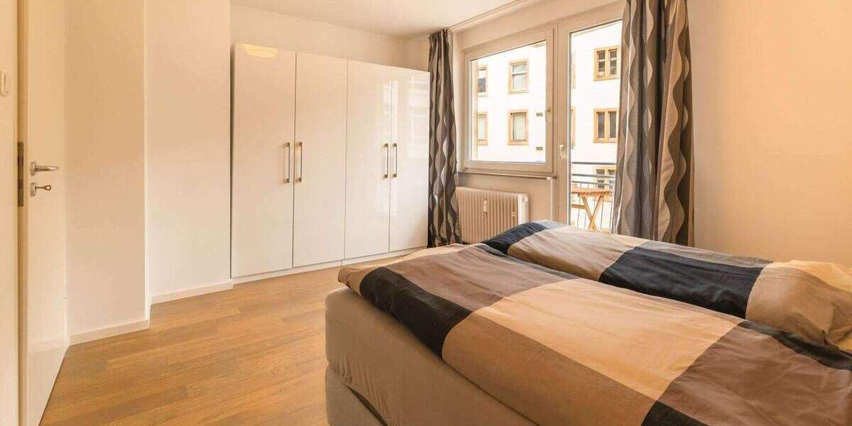 Etagenwohnung Frankfurt am Main Bahnhofsviertel - 2 Zimmer, 55 m&sup2;, 1.695&euro; | Angebot:25726227