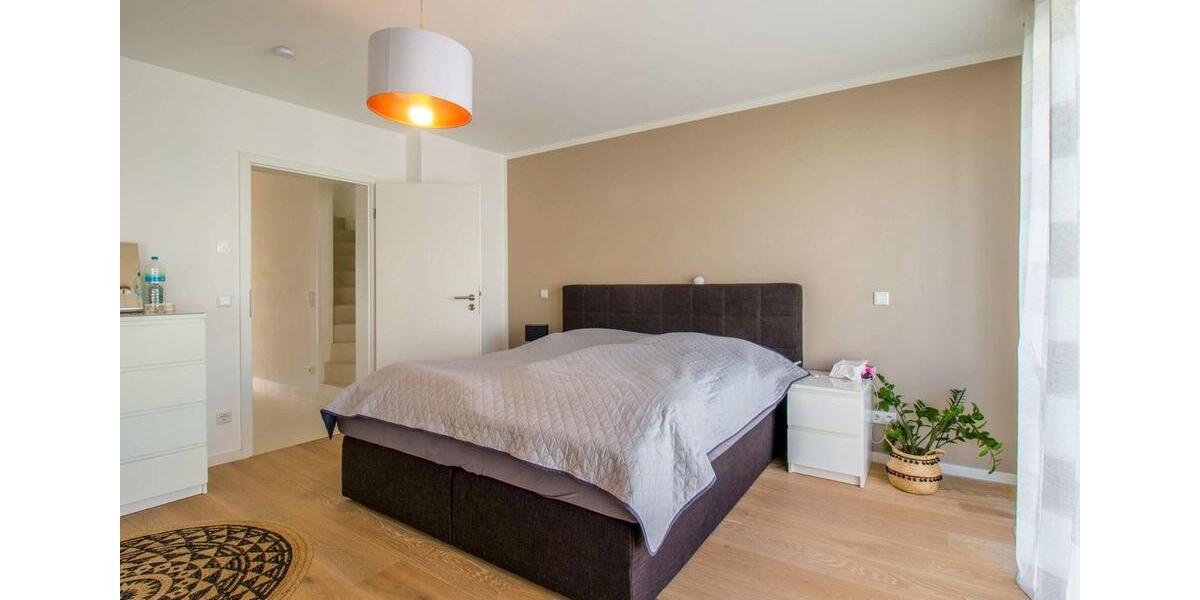 Reihenhaus Hattersheim am Main - 6 Zimmer, 146 m&sup2;, 689.000&euro; | Angebot:24619220