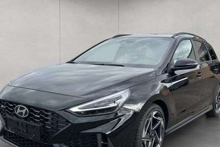 Hyundai i30 1.001 km 28.450 &euro; Frankfurt am Main 60386