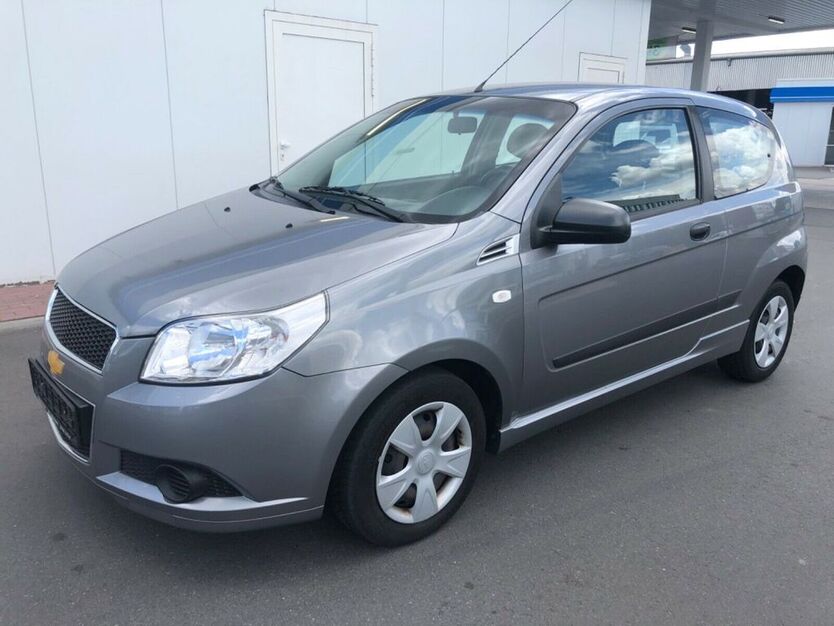 Chevrolet Aveo 111.000 km 2.999 € Frankfurt am Main 60314