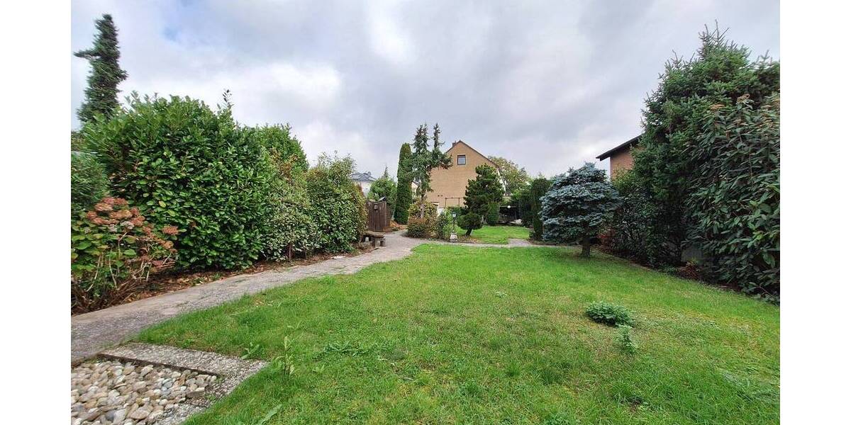 Grundstück Hofheim am Taunus / Diedenbergen Diedenbergen - 385.000&euro; | Angebot:22917120