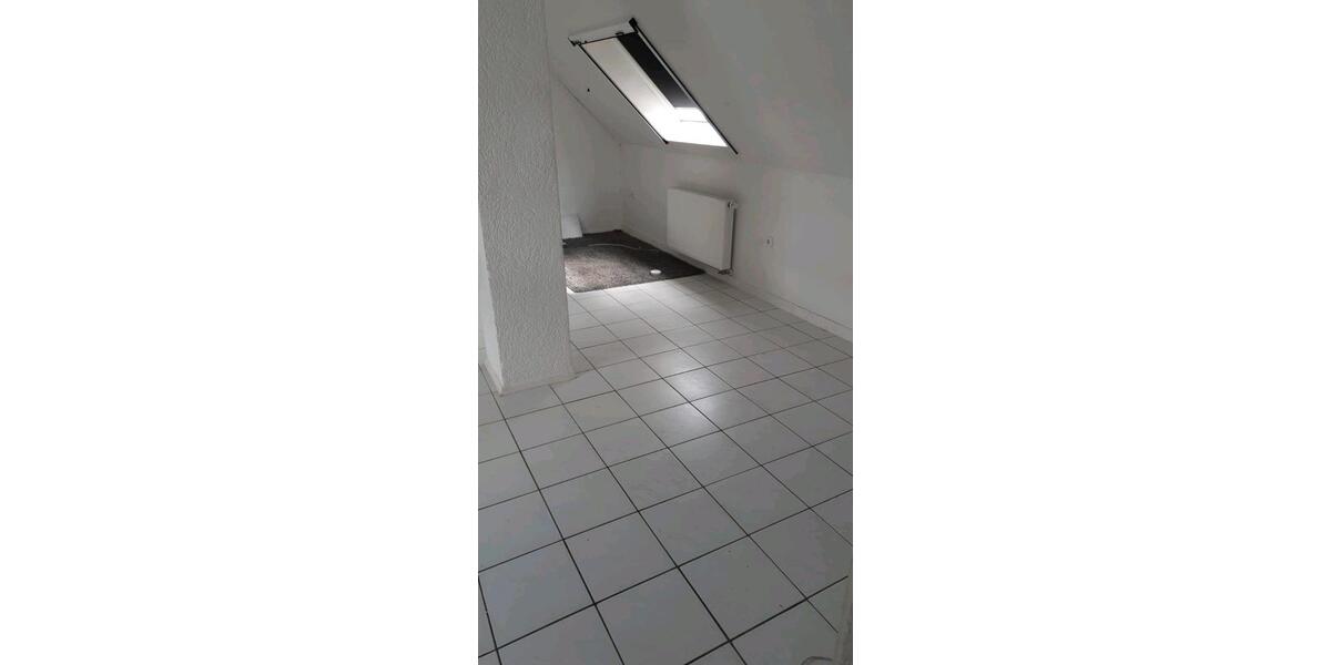 Maisonettenwohnung Dreieich - 4 Zimmer, 100 m&sup2;, 1.600&euro; | Angebot:26670551