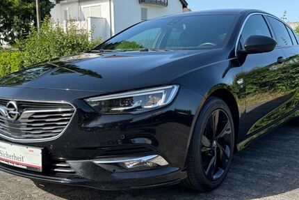 Opel Insignia 145.000 km 12.990 &euro; Rüsselsheim am Main 65428