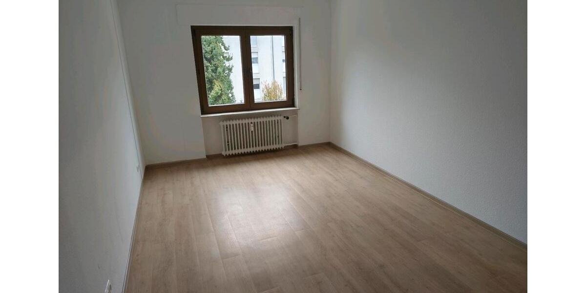 Etagenwohnung Mühltal - 3 Zimmer, 80 m&sup2;, 950&euro; | Angebot:25354951