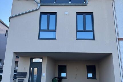 Wohnung Mommenheim - 2 Zimmer, 65 m&sup2;, 1.400&euro; | Angebot:25369996