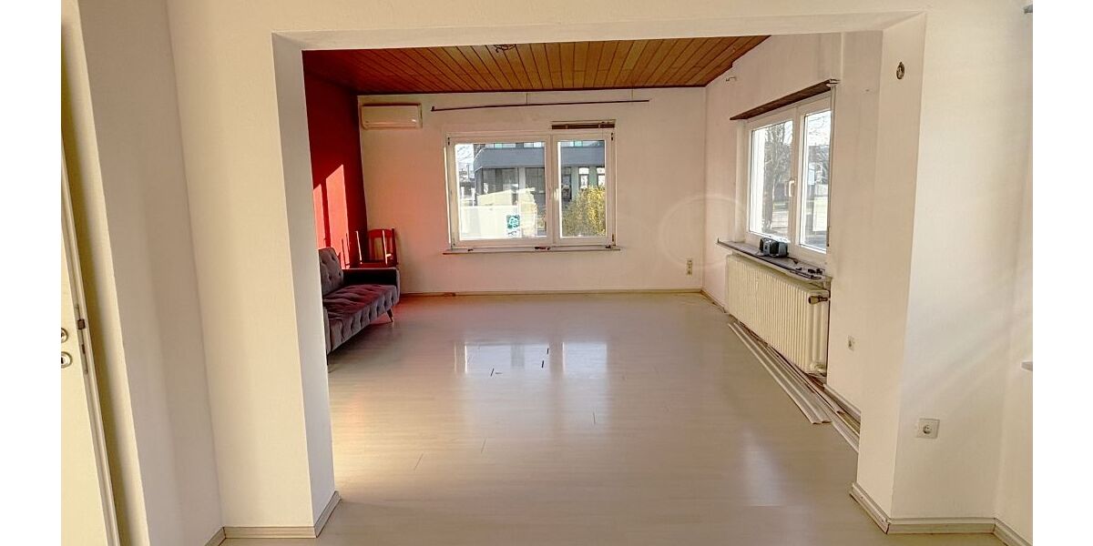 Großzügiges 3-Parteienhaus in angenehmer zentraler Wohnlage von Pfungstadt - Mehrfamilienhaus, Wohnhaus Pfungstadt Weiterstadt | Angebot:24420397