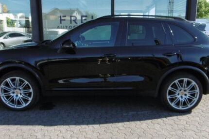 Porsche Cayenne 296.000 km 20.200 &euro; Gustavsburg 65462