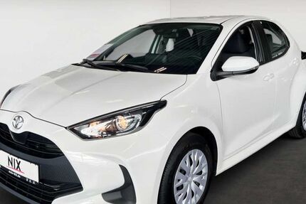 Toyota Yaris 31.386 km 17.850 &euro; Frankfurt 60314