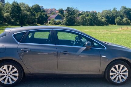 Opel Astra 176.000 km 3.400 &euro; Frankfurt 60388