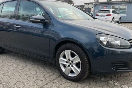 VW Golf 171.564 km 5.699 &euro; Frankfurt am Main 65933