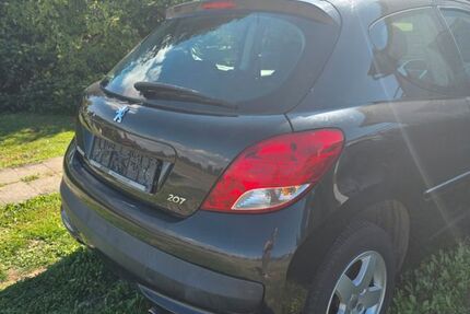 Peugeot 207 205.000 km 650 &euro; Gernsheim 64579