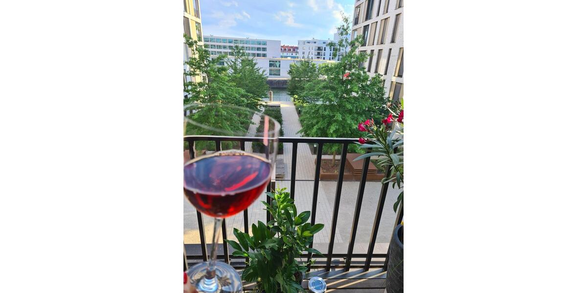 Etagenwohnung Offenbach am Main Hafen - 2 Zimmer, 67 m&sup2;, 1.499&euro; | Angebot:26581602