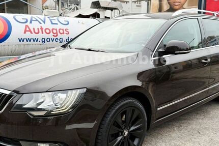 Skoda Superb 232.000 km 8.900 &euro; Rüsselsheim am Main 65428