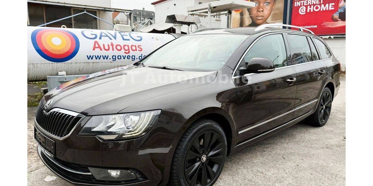 Skoda Superb 232.000 km 8.900 &euro; Rüsselsheim am Main 65428