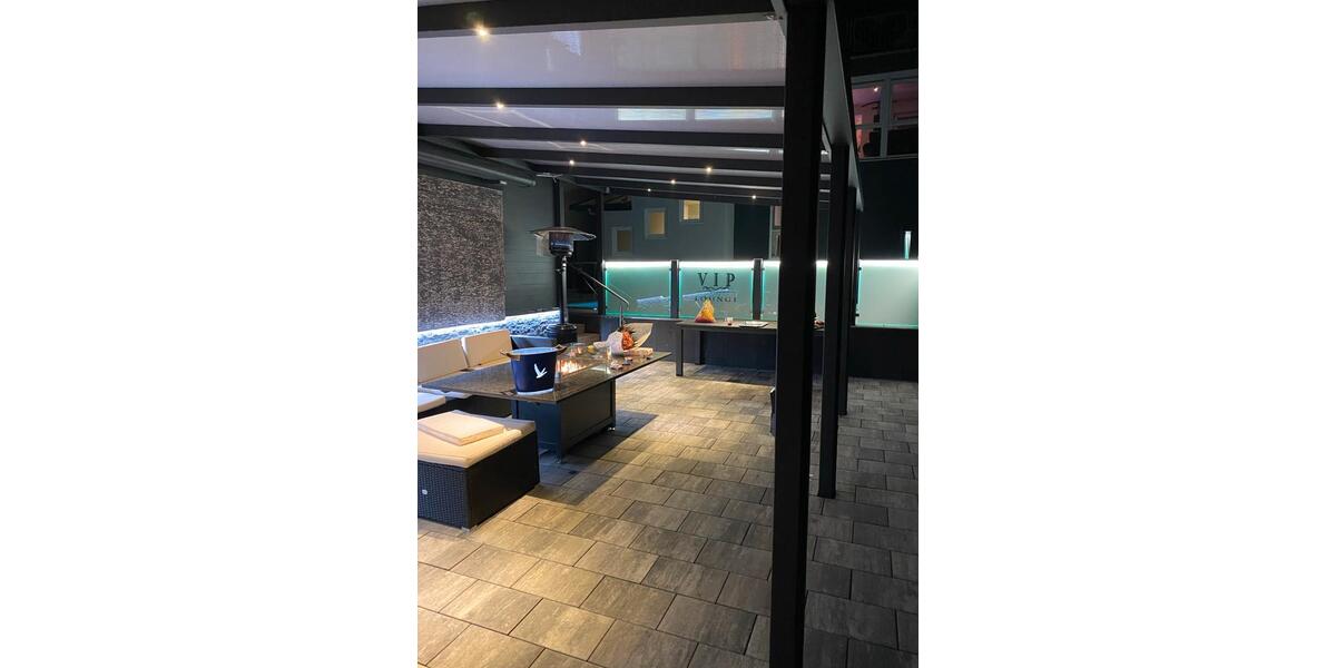 Exklusiv Mehrfamilienhaus +Sep.Haus ..Pool Halle Werkstatt usw zimmer