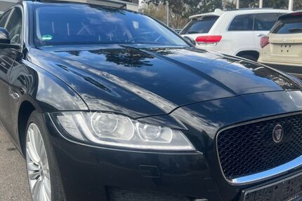 Jaguar XF 199.000 km 9.900 &euro; Hattersheim am Main 65795