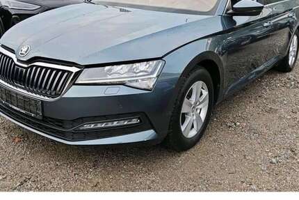 Skoda Superb 74.200 km 21.690 &euro; Bensheim 64625