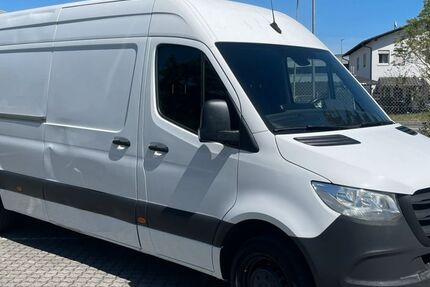 Mercedes-Benz Sprinter 148.000 km 16.780 &euro; Langen 63225