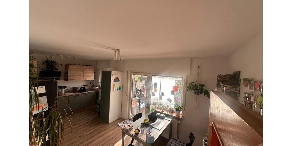Erdgeschoßwohnung Bürstadt - 3 Zimmer, 90 m&sup2;, 1.200&euro; | Angebot:26409340