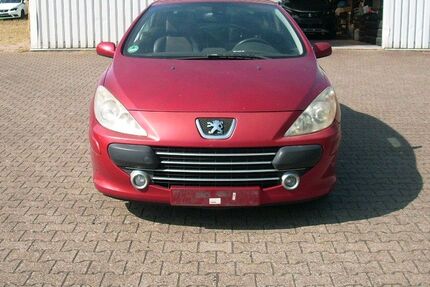 Peugeot 307 149.000 km 1.199 € Wiesbaden 65187