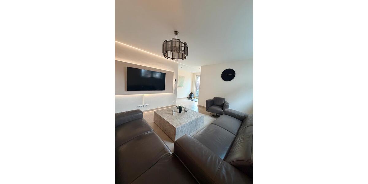 Einfamilienhaus Mörfelden-Walldorf Walldorf - 5 Zimmer, 140 m&sup2;, 4.200&euro; | Angebot:24792824