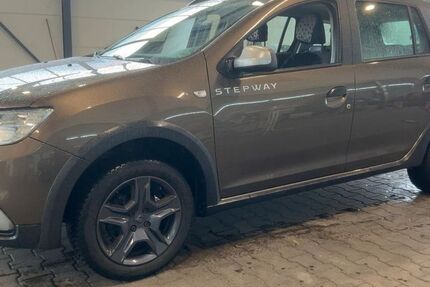 Dacia Logan 41.981 km 8.900 &euro; Darmstadt 64283