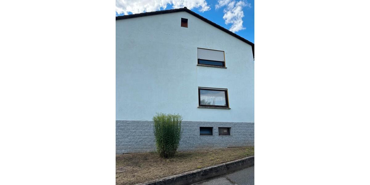 Bauernhaus, Landhaus Ober-Ramstadt Ramstadt - 9 Zimmer, 210 m&sup2;, 450.000&euro; | Angebot:26237800