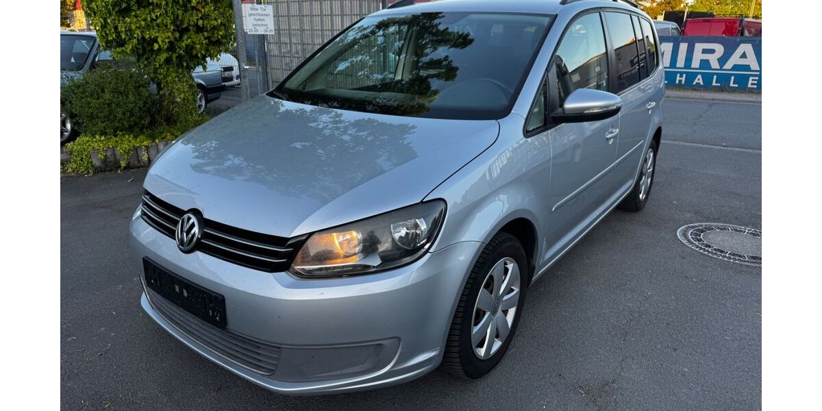 VW Touran 286.000 km 4.000 &euro; Gernsheim 64579