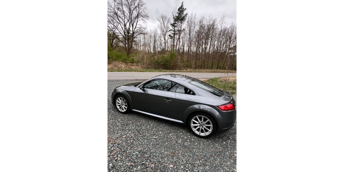 Audi TT 111.000 km 21.990 &euro; Darmstadt 64295