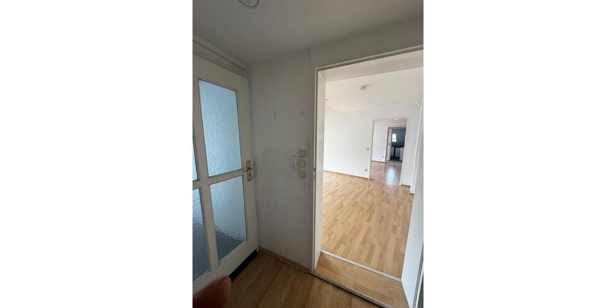 Dachgeschoßwohnung Darmstadt Bessungen - 2 Zimmer, 49 m&sup2;, 600&euro; | Angebot:26222876